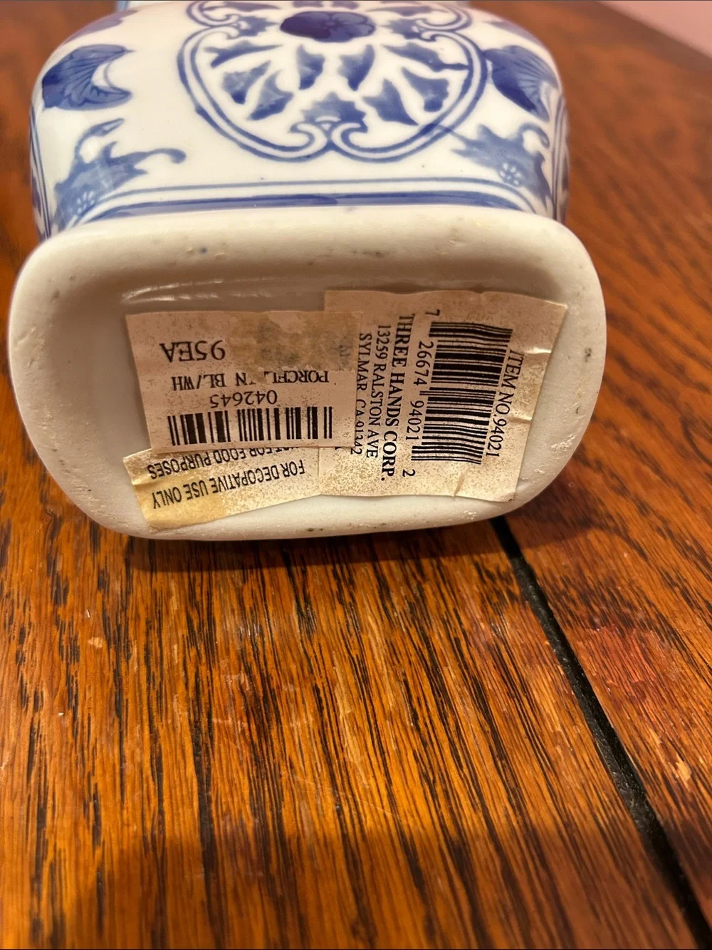 Blue and White Decorative Porcelain Vase